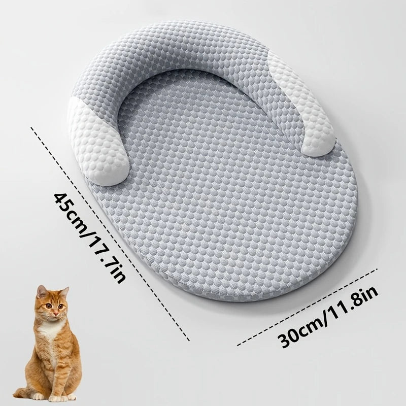 Summer Ice Silk Cooling Dog Bed Oval Breathable Heat Dissipation Cat Mat Pet Nest Cooling Pad for Small Medium Large Dogs Cats